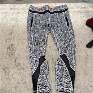 Lululemon Black and White Animal Print Active Leggings